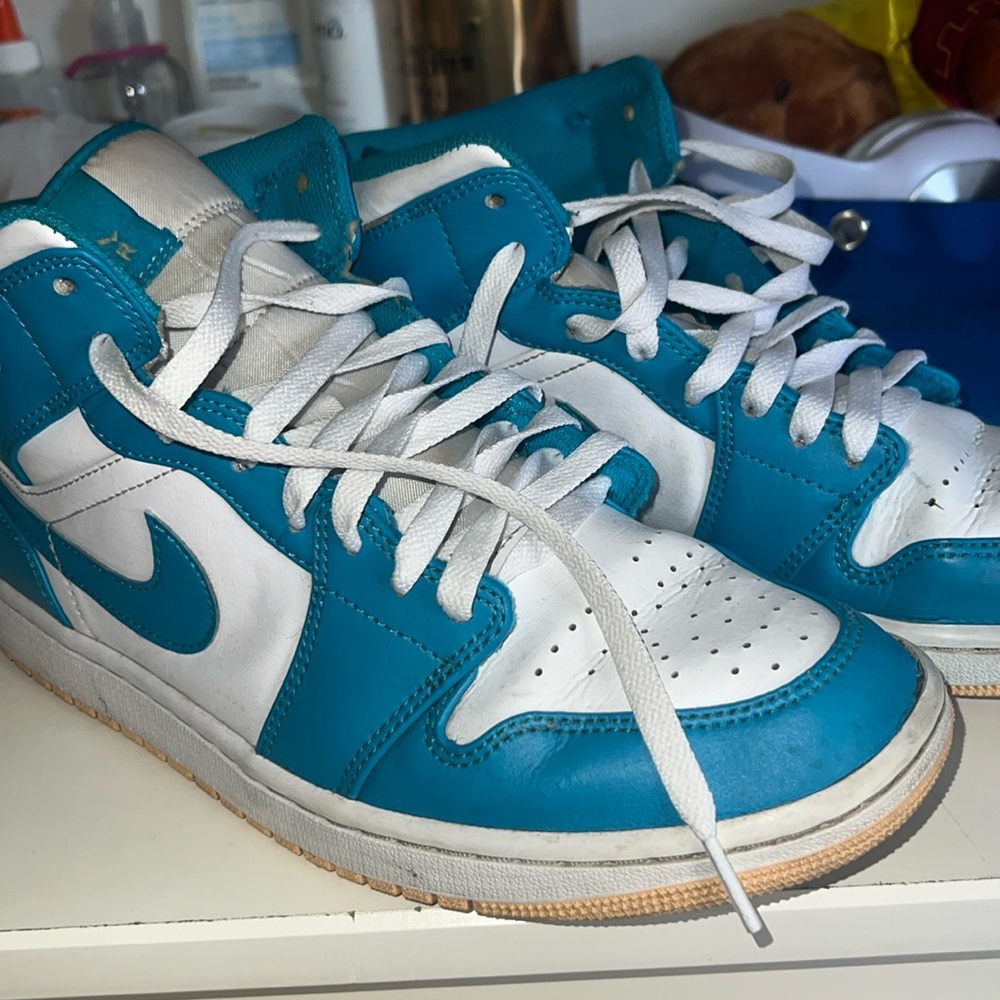 Air Jordan sneakers men size 10